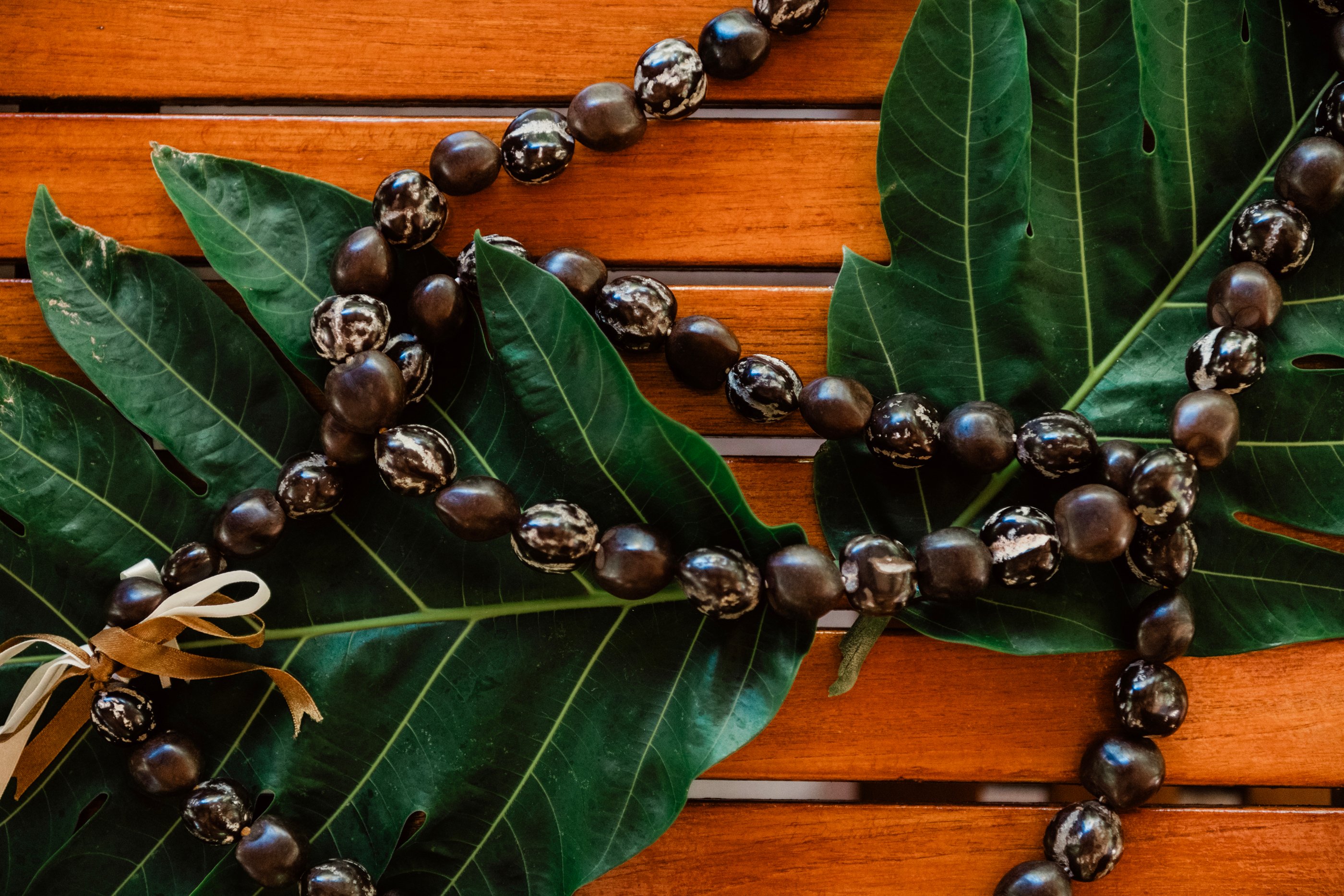 Kukui nuss lei