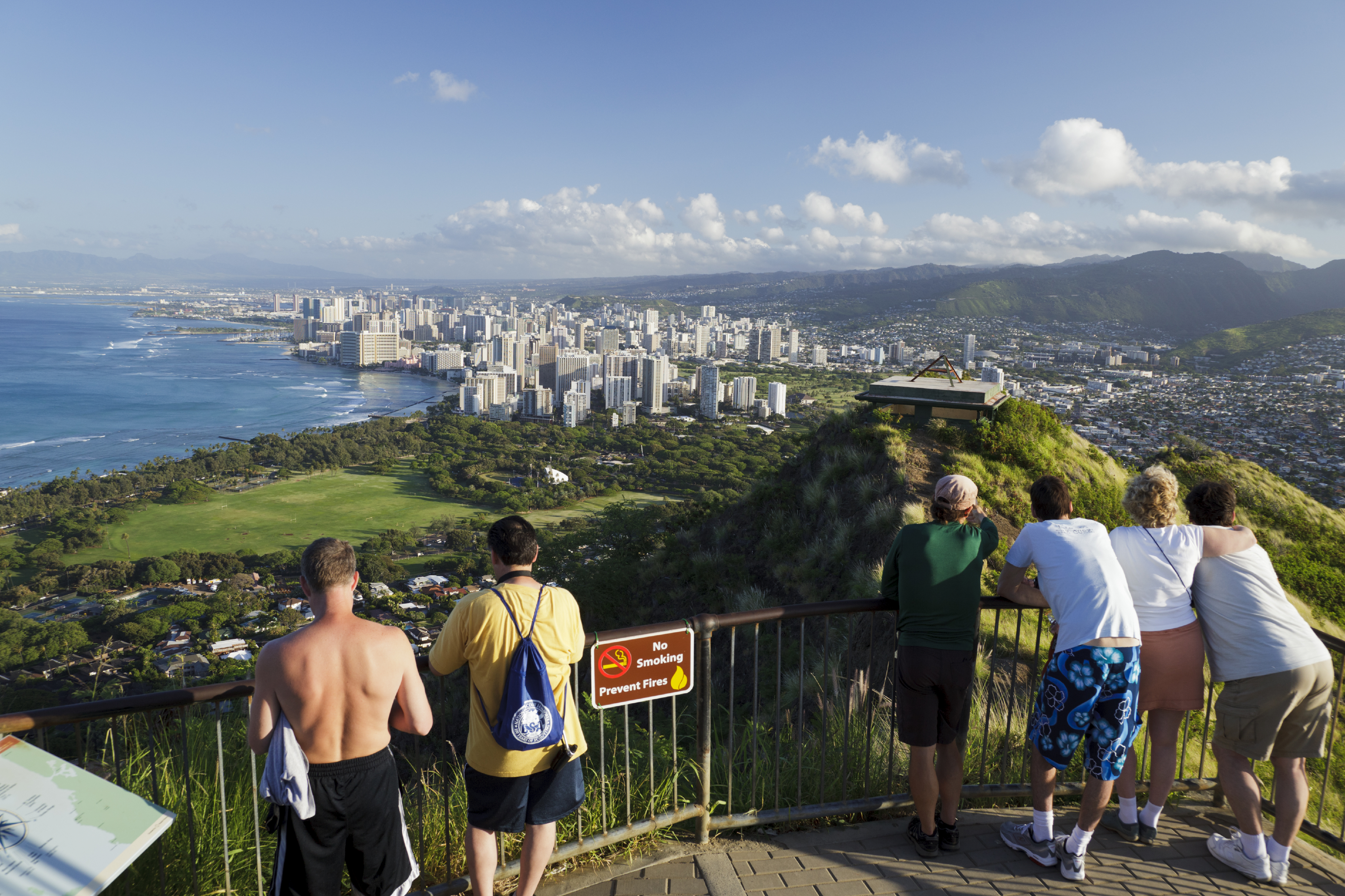 Blick vom Gipfel des Diamond Head